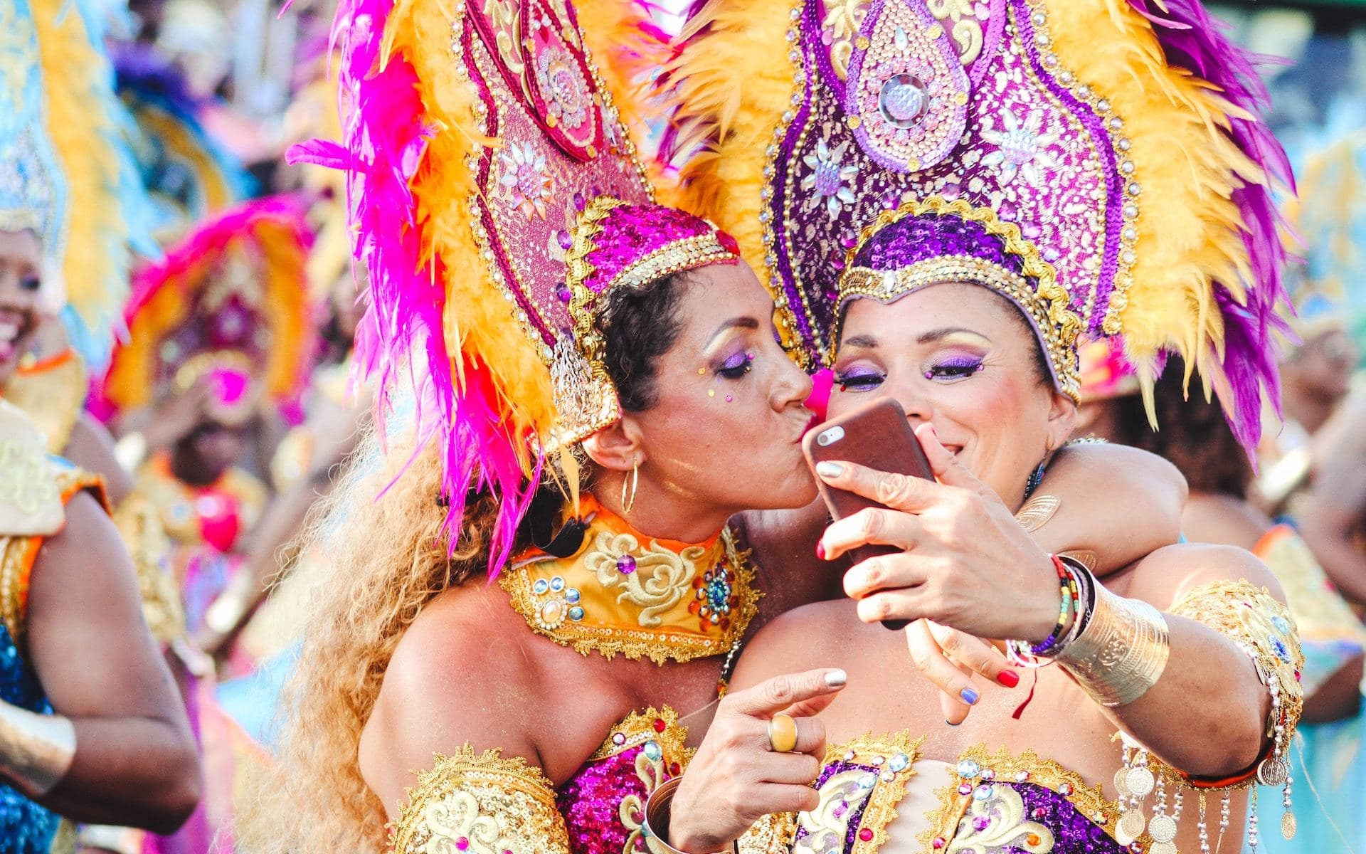 Top 5 Carnival Destinations with On Time Airports